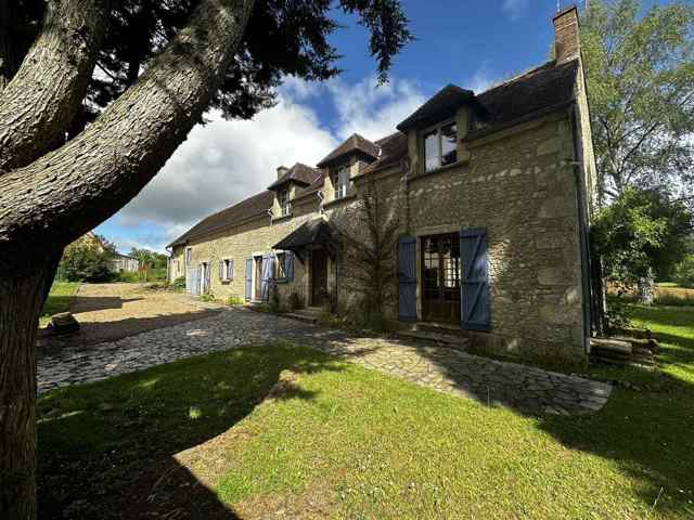 Maison de 182 m² à Belforêt-en-Perche