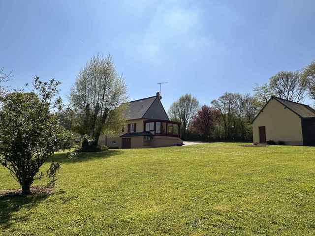 Maison de campagne site dominant proche Bellême