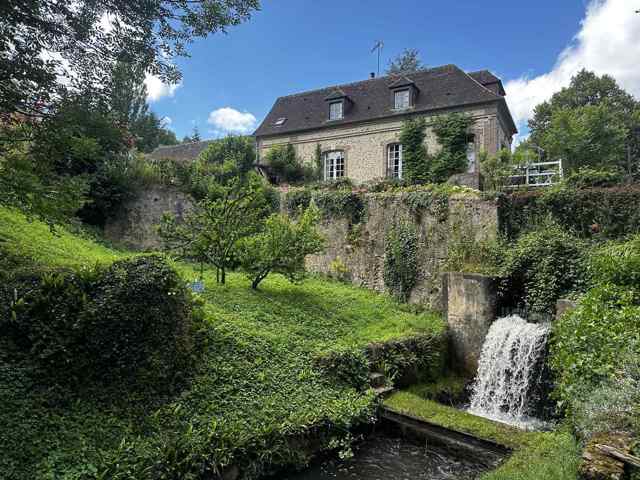 Au coeur du Perche, ancien moulin de forge près de la forêt de Réno-Valdieu