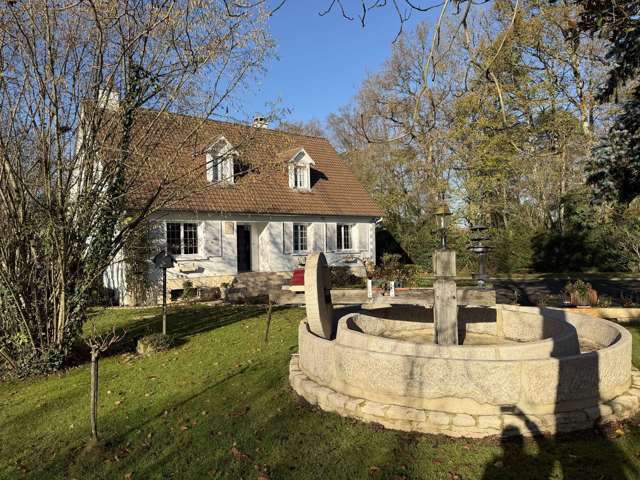 Construction tradionnelle à Mamers sur 3800m2 arborés