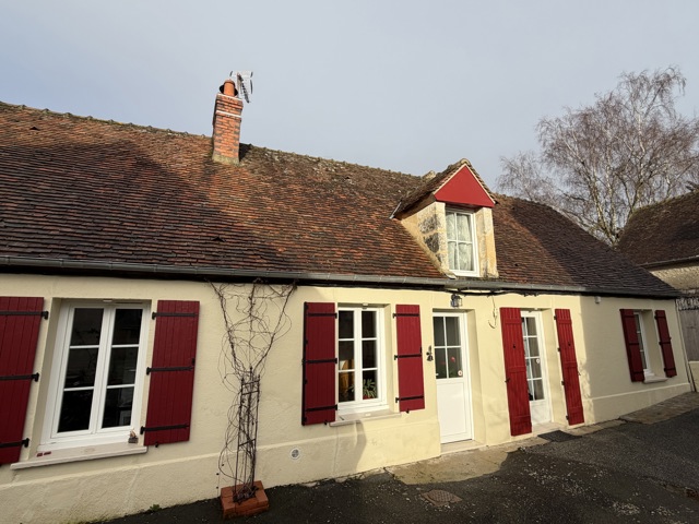 Maison  type longère  au cœur d’un village Percheron