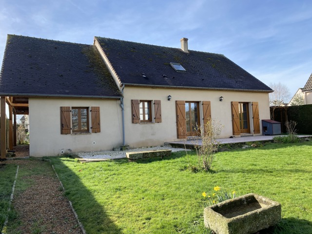 Charmant pavillon avec jardin proche Nogent-le-Rotrou