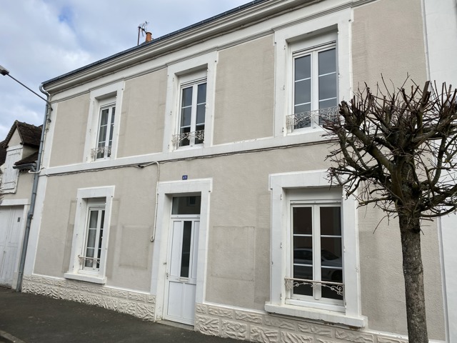 Maison à louer centre ville de Bellême